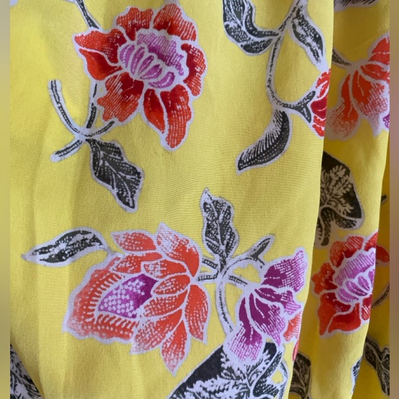 JOIE Derfuta 100% Silk Puff Sleeve Off Shoulder Romantic Floral Top Size M NWT - Picture 10 of 14